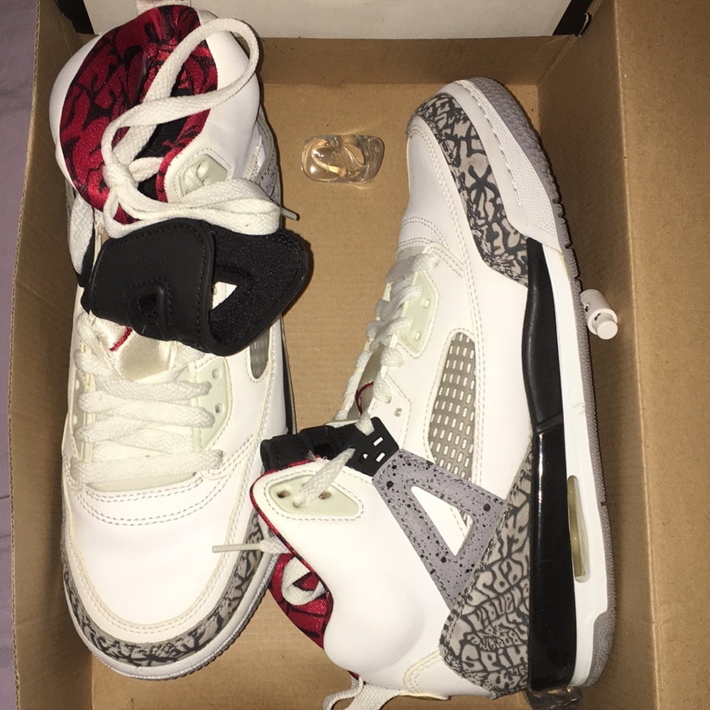 Air Jordan 3 Retro SPIZIKE-BG - Picture 4 of 4